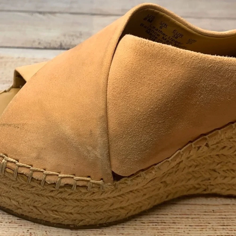 Franco Sarto Dusty Rose Suede Espadrille Wedges Size 8
